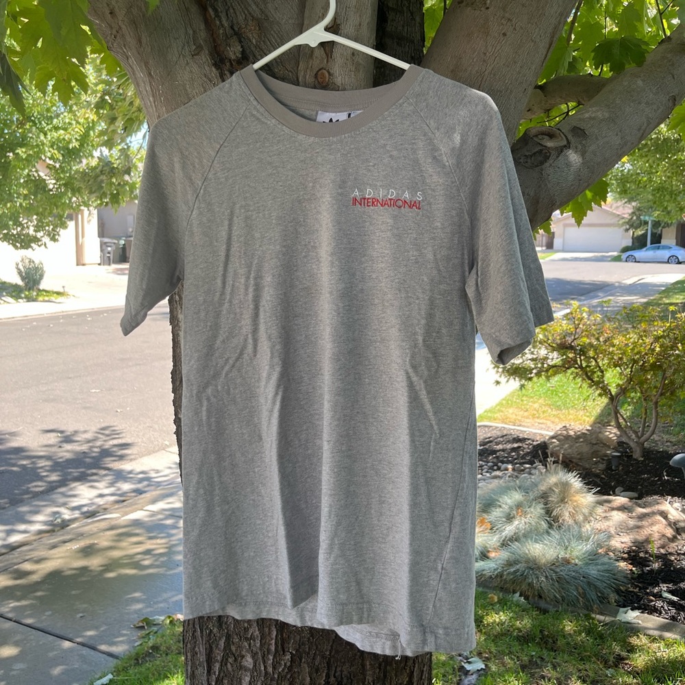 Adidas T-Shirt